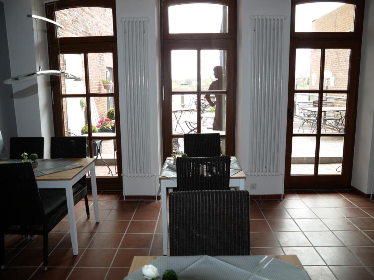 Gaestehaus Von Herzen Lauenburg Exteriör bild