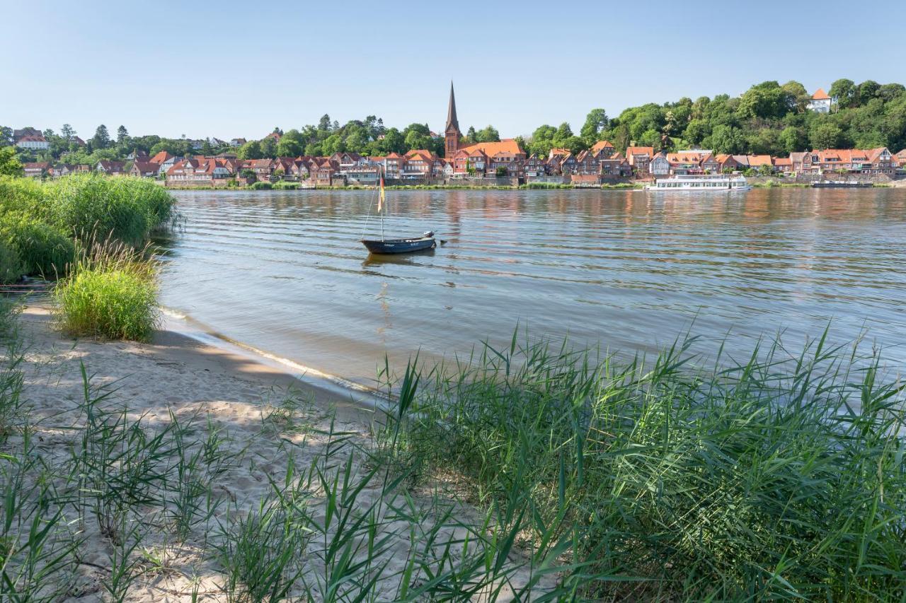 Gaestehaus Von Herzen Hotell Lauenburg Exteriör bild